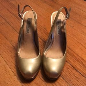Steve Madden Nude Slingback Pumps